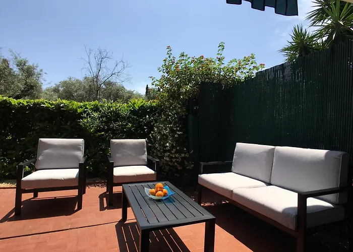 Spacious 3 Bed App With Pool 5min To Jlp Ideal For 2 Families Or 8 People 公寓