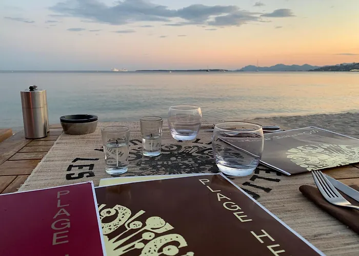 Spacious 3 Bed App With Pool 5min To Jlp Ideal For 2 Families Or 8 People *